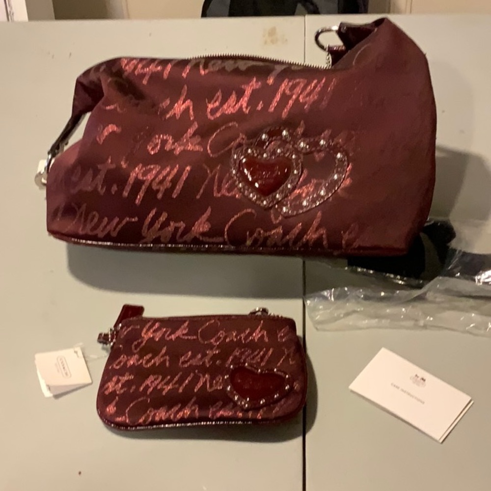 COPY - Brand new limited addition coach poppy script tote bag and wristlet